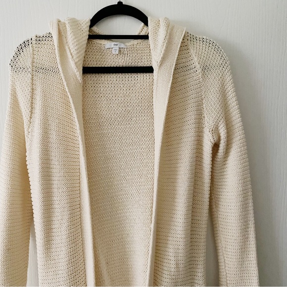 GAP | Knit Sweater - Picture 3 of 6